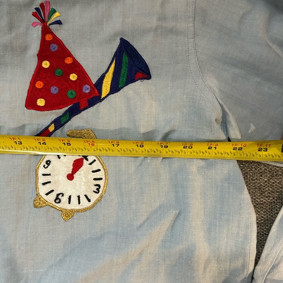 90s vintage Casey and max happy new year long sleeved soft denim shirt. - Picture 4 of 6